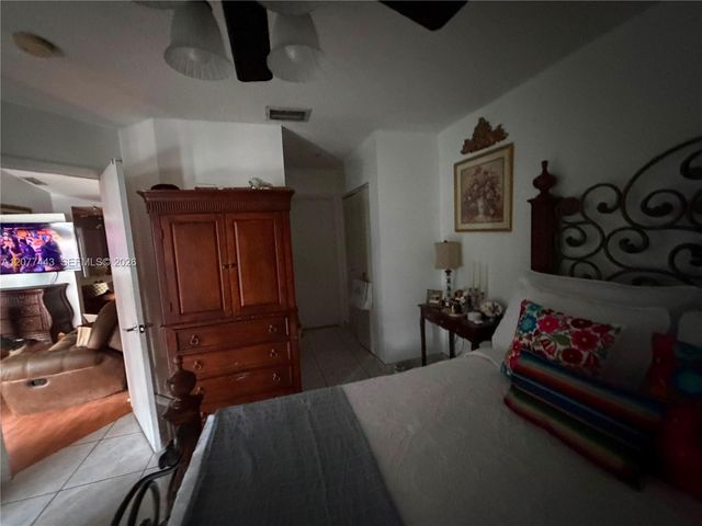 18230 SW 142nd Place, Miami, FL 33177