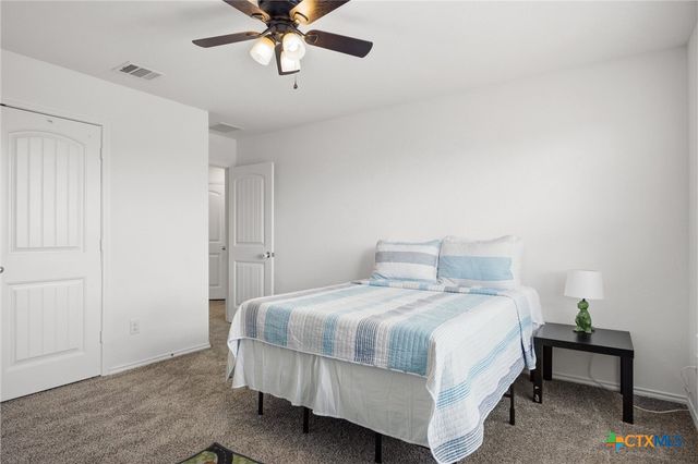 420 Conestoga Drive, Kyle, TX 78640