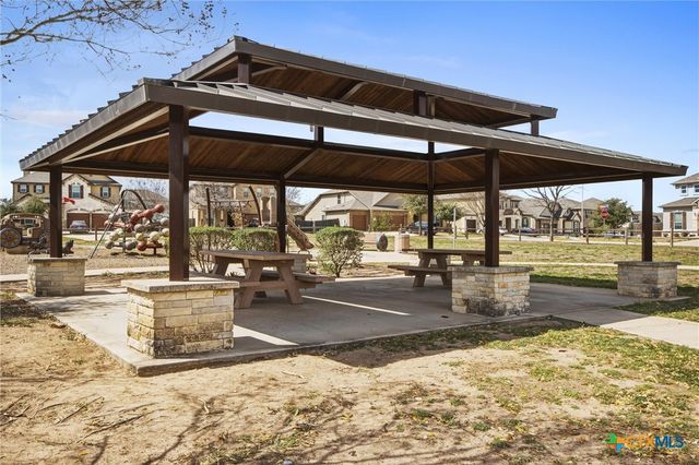 420 Conestoga Drive, Kyle, TX 78640
