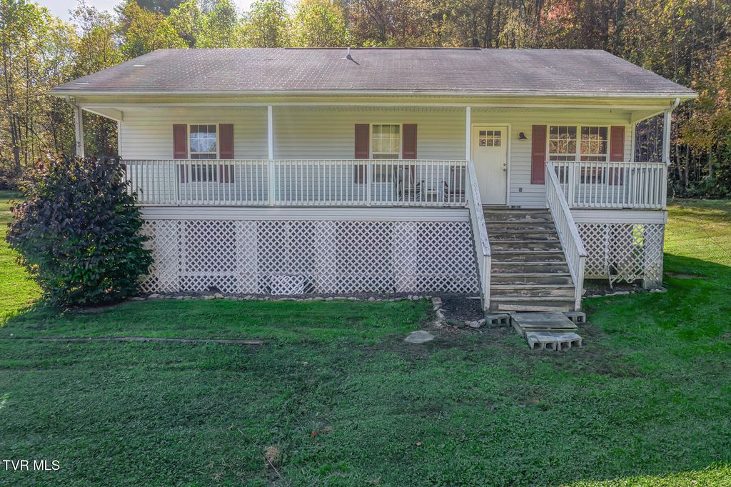 318 Wayne Laws Road, Butler, TN 37640