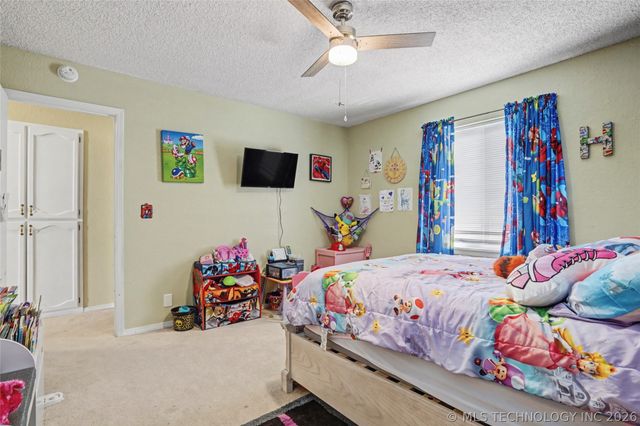 4914 S Bahama Avenue, Sand Springs, OK 74063