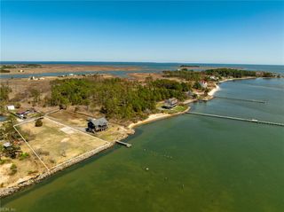 1754 Jenkins Neck RD, Hayes, VA 23072