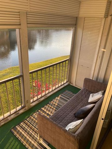 361 S Hollybrook Dr 206, Pembroke Pines, FL 33025