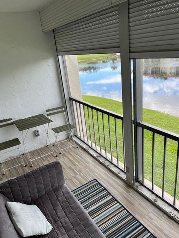 361 S Hollybrook Dr 206, Pembroke Pines, FL 33025