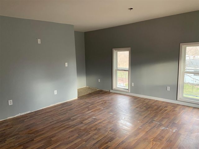 347 Main Street, Lawrence, MI 49064