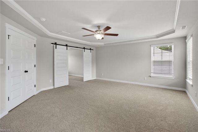 709 Renee LN, Chesapeake, VA 23322