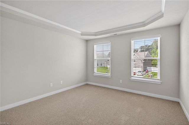 709 Renee LN, Chesapeake, VA 23322