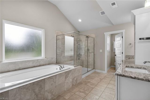 709 Renee LN, Chesapeake, VA 23322