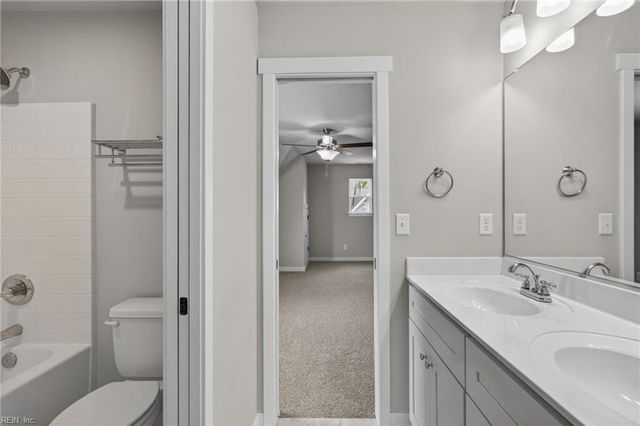 709 Renee LN, Chesapeake, VA 23322
