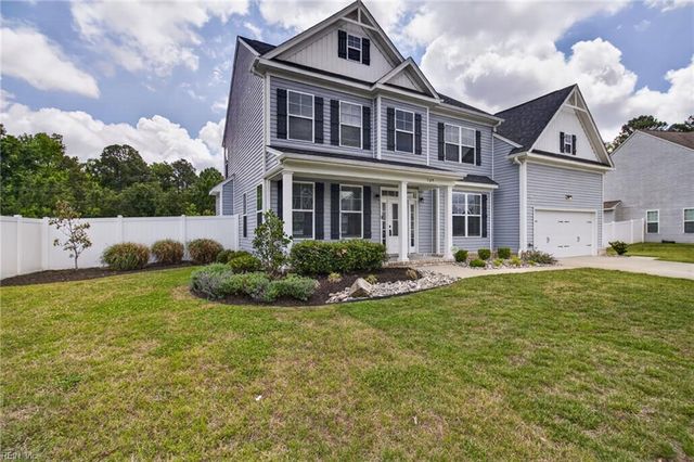 709 Renee LN, Chesapeake, VA 23322