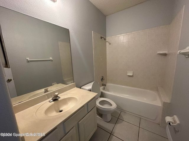 160 S Shepard Drive 15, Cocoa Beach, FL 32931