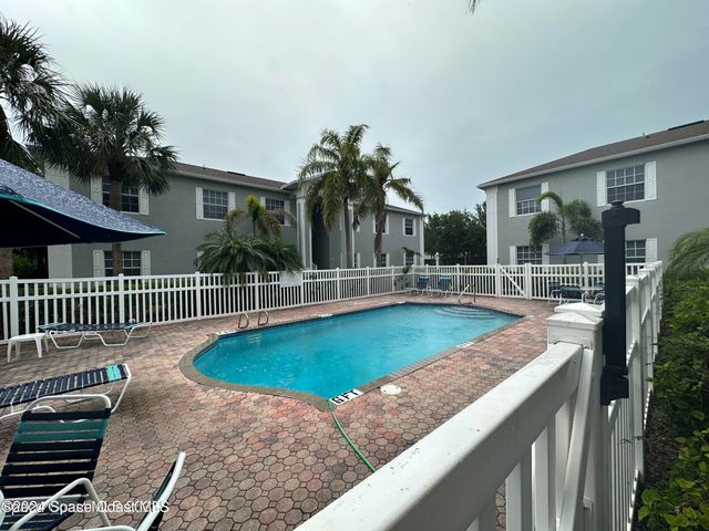 160 S Shepard Drive 15, Cocoa Beach, FL 32931