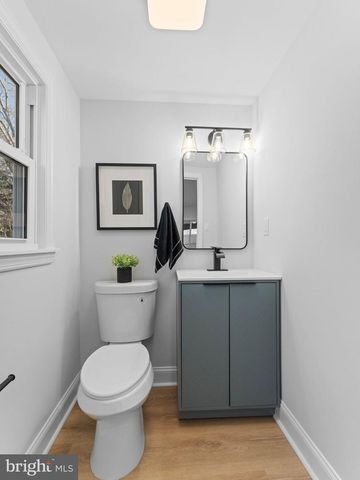 407 CHESTNUT ST, Delran, NJ 08075