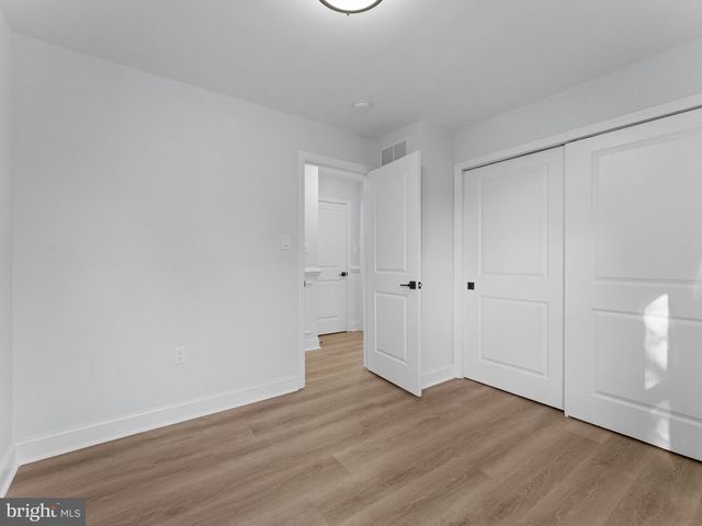 407 CHESTNUT ST, Delran, NJ 08075