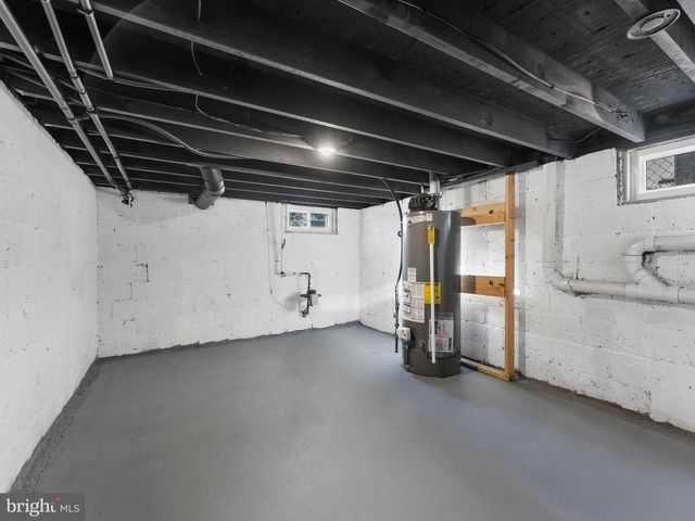 407 CHESTNUT ST, Delran, NJ 08075