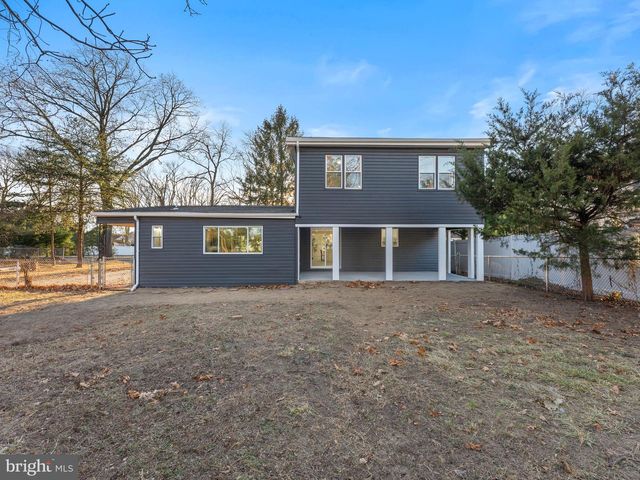 407 CHESTNUT ST, Delran, NJ 08075