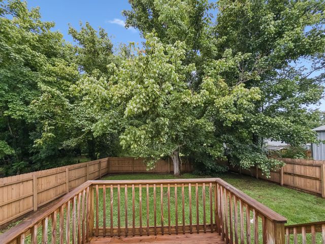 118 Nall Ave, Centerville, TN 37033