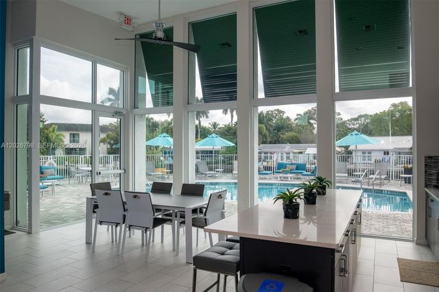 2900 NE 12th Ter 14, Oakland Park, FL 33334