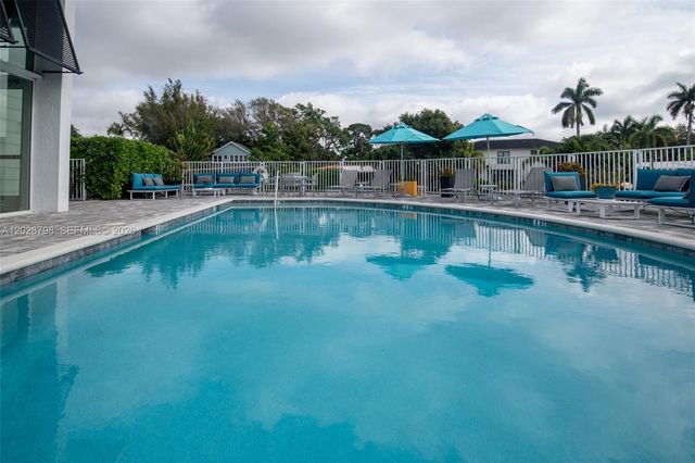 2900 NE 12th Ter 14, Oakland Park, FL 33334