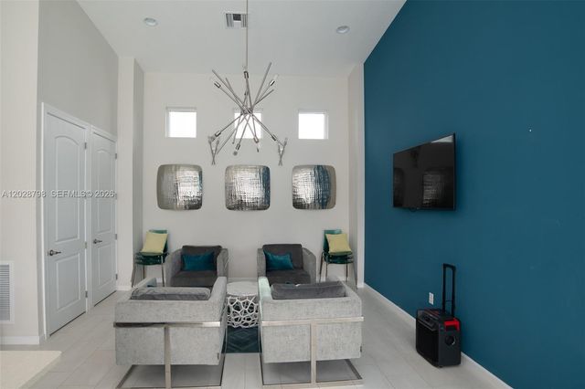 2900 NE 12th Ter 14, Oakland Park, FL 33334