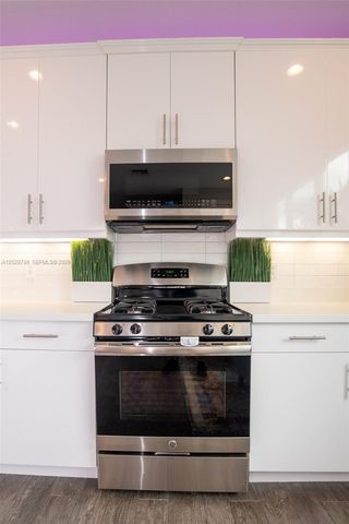 2900 NE 12th Ter 14, Oakland Park, FL 33334