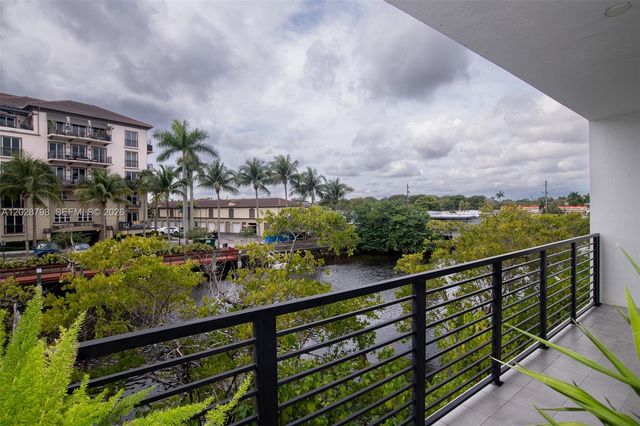 2900 NE 12th Ter 14, Oakland Park, FL 33334