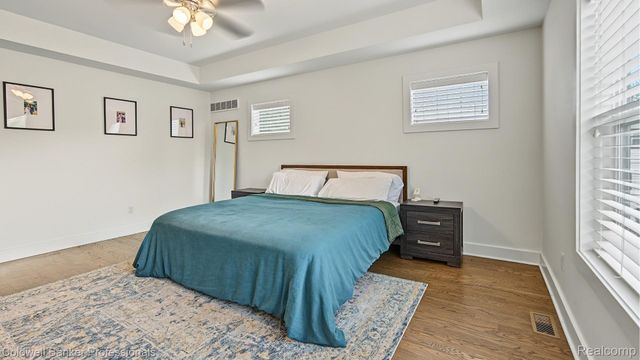518 Curry Avenue, Royal Oak, MI 48067