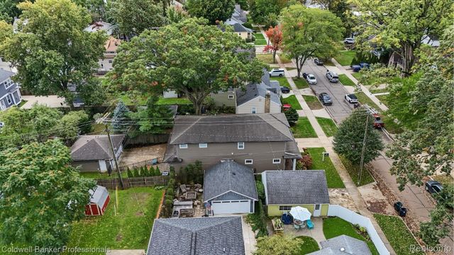 518 Curry Avenue, Royal Oak, MI 48067