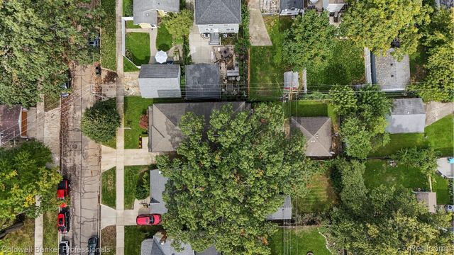 518 Curry Avenue, Royal Oak, MI 48067