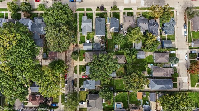 518 Curry Avenue, Royal Oak, MI 48067