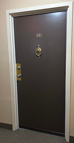 51 Melrose St 5E, Melrose, MA 02176