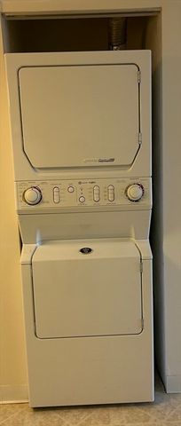 51 Melrose St 5E, Melrose, MA 02176