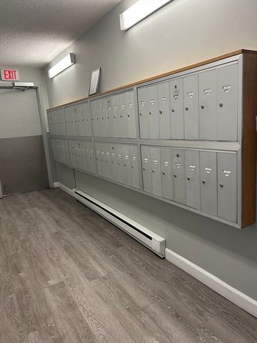 51 Melrose St 5E, Melrose, MA 02176