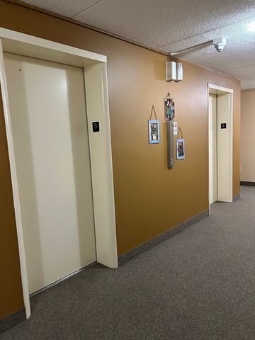 51 Melrose St 5E, Melrose, MA 02176