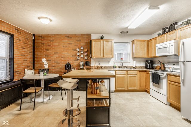 3339 N Park Avenue, Indianapolis, IN 46205