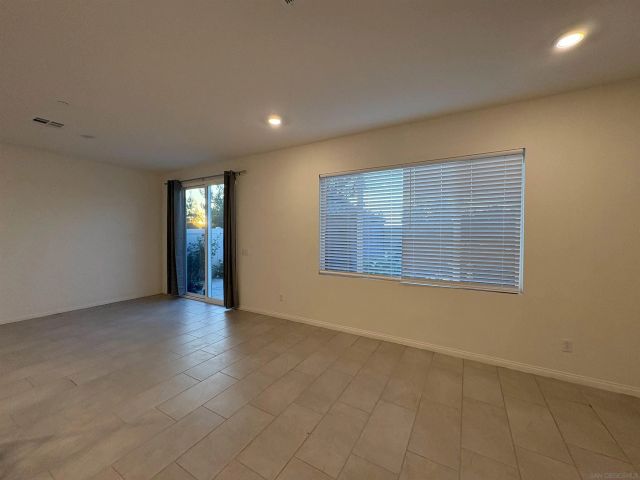420 Appleton, Perris, CA 92570
