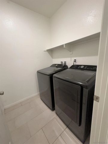 420 Appleton, Perris, CA 92570