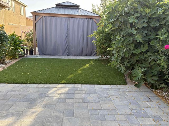 420 Appleton, Perris, CA 92570