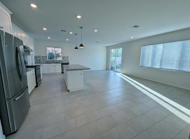 420 Appleton, Perris, CA 92570