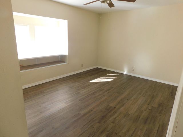 10032 4th Street NW, Albuquerque, NM 87114