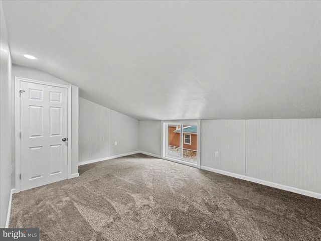 19717 FIVE FORKS RD, New Freedom, PA 17349