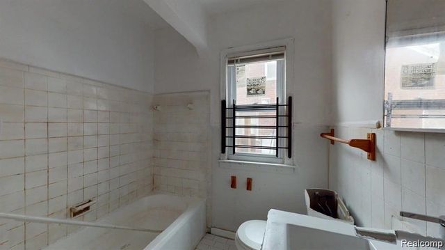 12388 PAYTON Street, Detroit, MI 48224