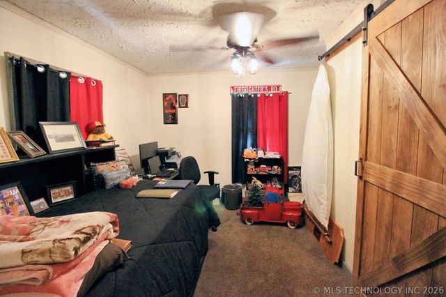 465501 E 800 Road, Stilwell, OK 74960