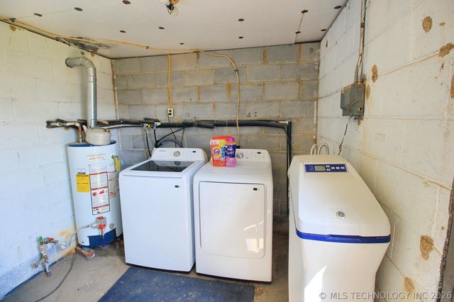 465501 E 800 Road, Stilwell, OK 74960