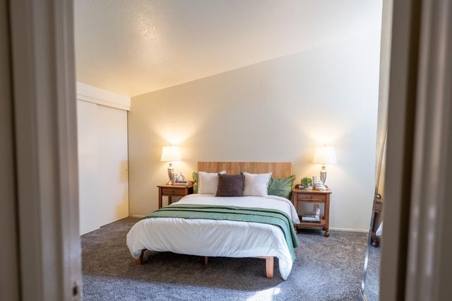 1002 Forest Run, Hercules, CA 94547