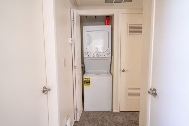 1002 Forest Run, Hercules, CA 94547