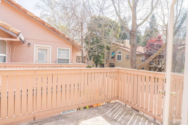 1002 Forest Run, Hercules, CA 94547