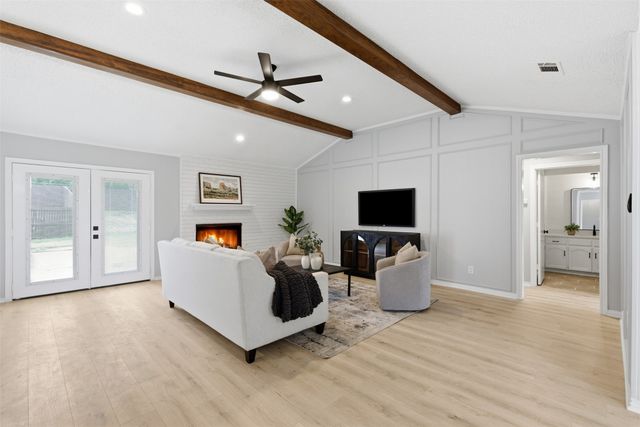 1722 Rosemeade Circle, Carrollton, TX 75007