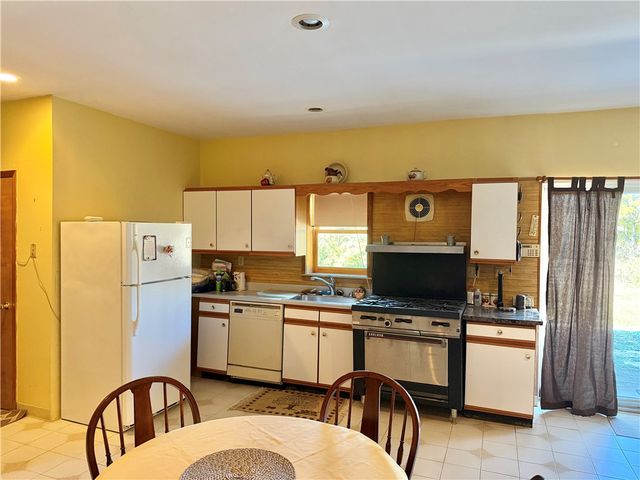 186 Bates Wilson Road, Plymouth, NY 13844