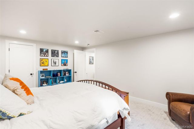 200 Locust Street, Denver, CO 80220